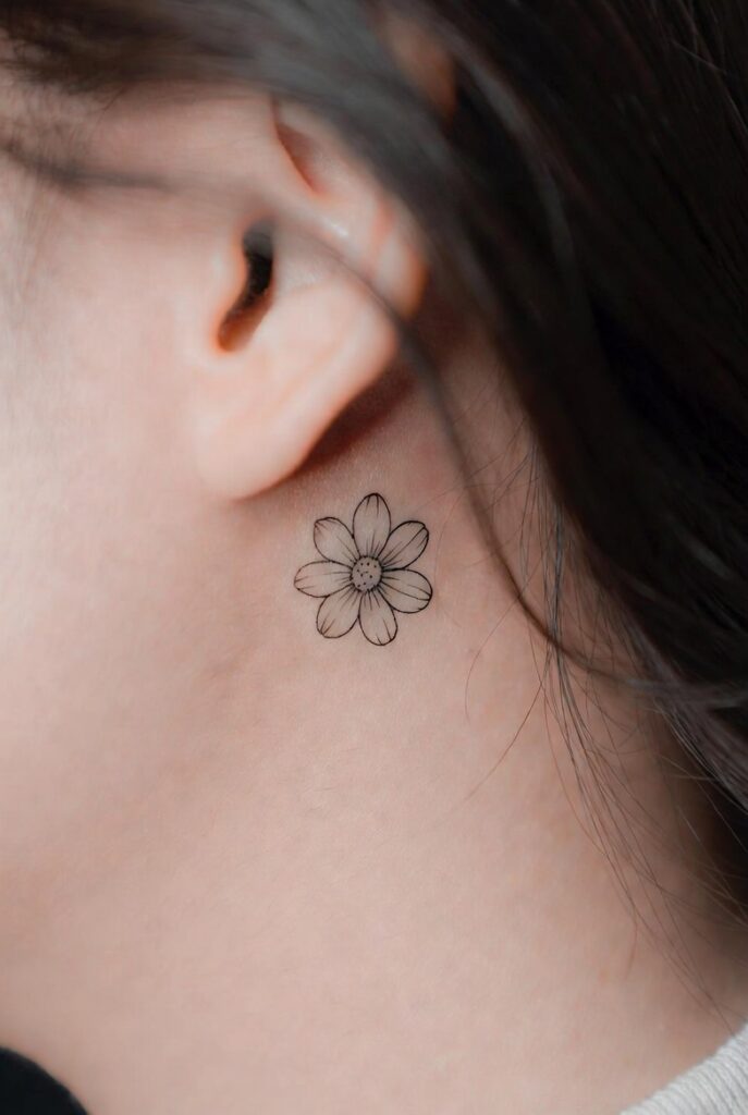 Black-and-Grey Realistic Daisy
